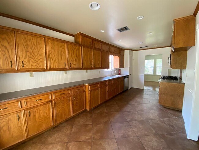 Building Photo - 9012 Frostwood Trail