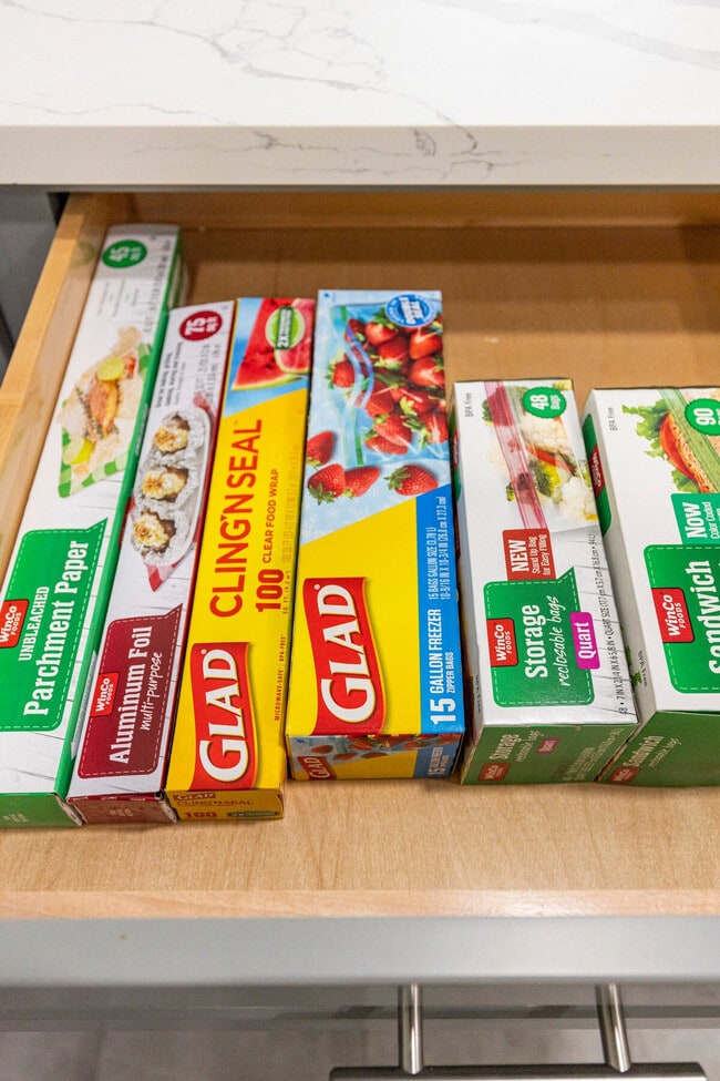 Building Photo - 3201 SW Sherwood Pl