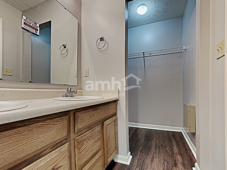 Building Photo - 3169 Bristlecone Ct