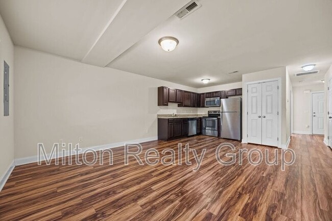 Building Photo - 22 River Stancil Dr