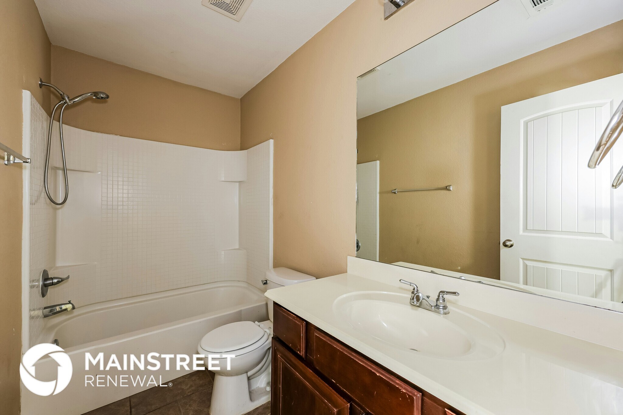 Building Photo - 7648 Rainbow Creek Dr