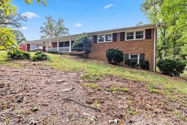 Building Photo - 1646 GA-92