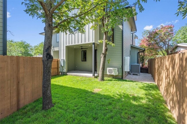 Building Photo - 1402 Beckett St