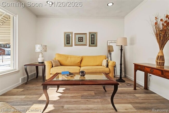 Building Photo - 29942 Avondale St