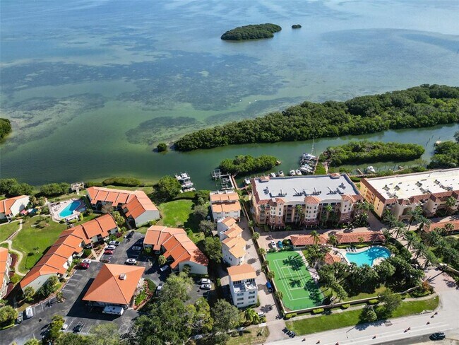 Building Photo - 1593 Pinellas Bayway S