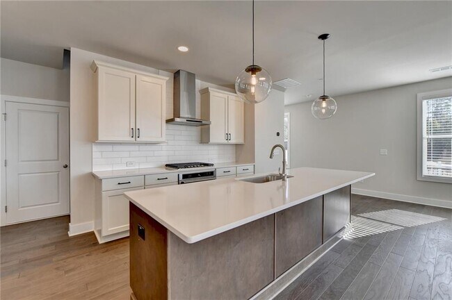 Building Photo - 1241 Waldon Xing