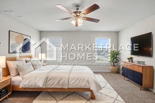 Building Photo - 229 W L Miller Dr