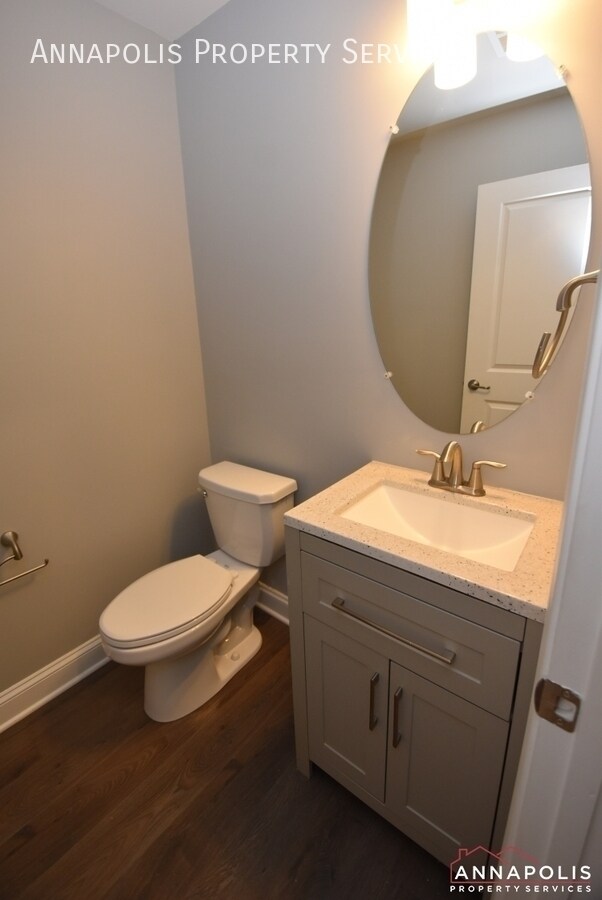 Building Photo - 2625 Smooth Alder St