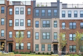 Building Photo - 811 Wesley Ln