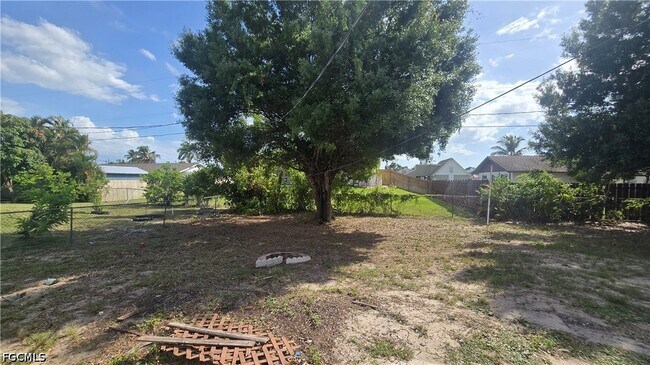 Building Photo - 18448 Iris Rd