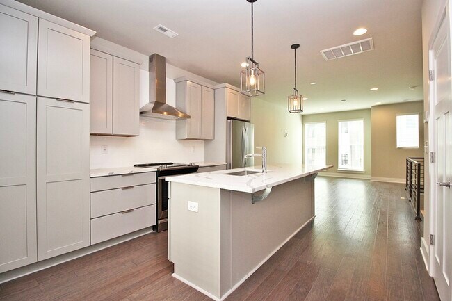 Building Photo - 1645 Cannon View Ln