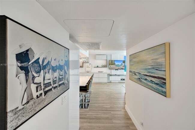 Building Photo - 2501 S Ocean Dr