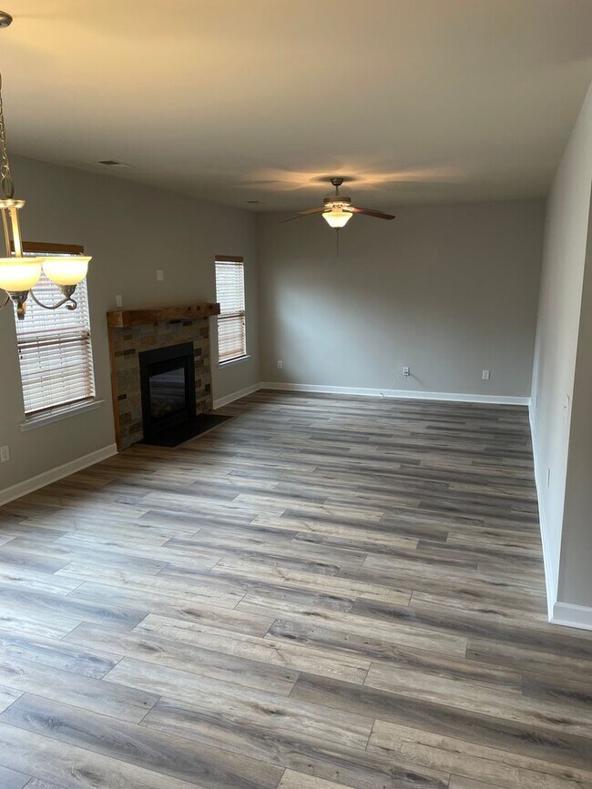 Building Photo - 5-Bedroom in Cabarrus County Schools with Fenced Yard