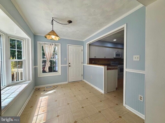 Building Photo - 3141 Gershwin Ln