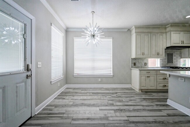 Building Photo - 6227 Presidio Canyon Dr