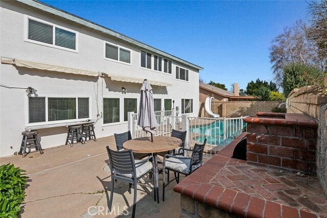 Building Photo - 23850 Vía Jacara