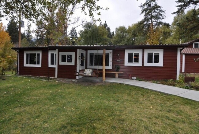 Building Photo - 15295 Hwy 12 W