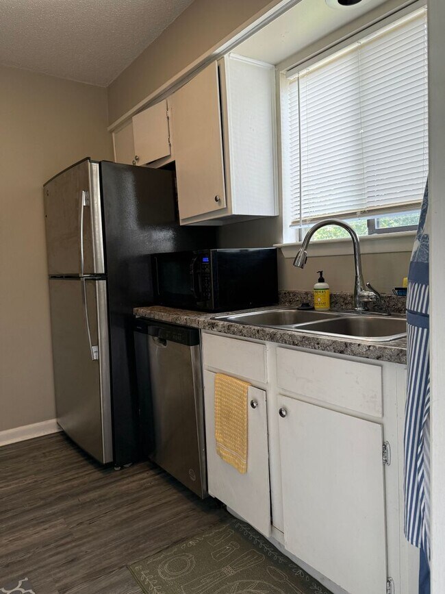 Building Photo - Maumelle Condo Available for Rent