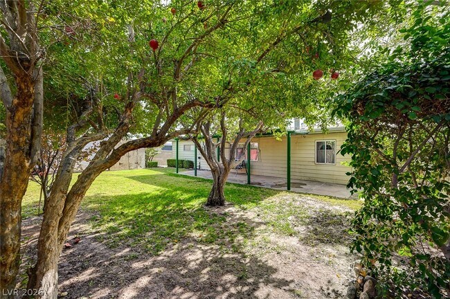Building Photo - 6208 Casada Way