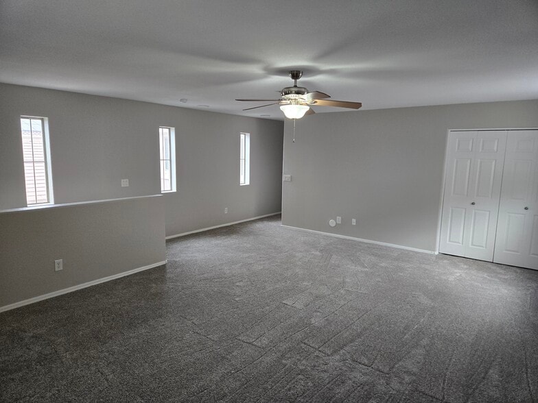 Building Photo - 17607 W Ventura St