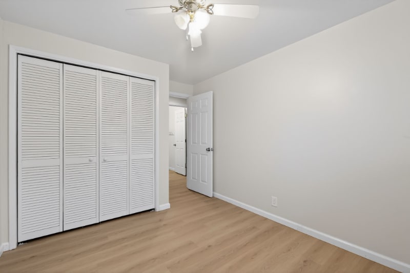 Building Photo - 10664 63rd Ave S