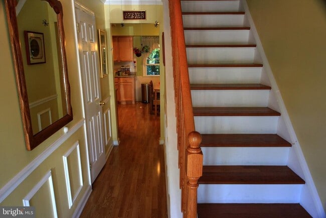 Building Photo - 135 Eaton Dr