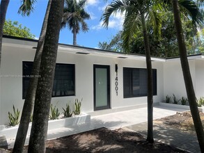 Building Photo - 14001 NW 10th Ave