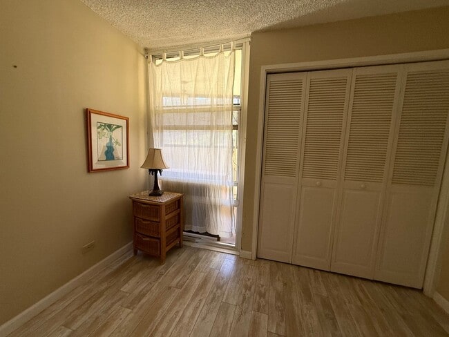 Building Photo - Mostly Furnished 2BR/2BA Condo