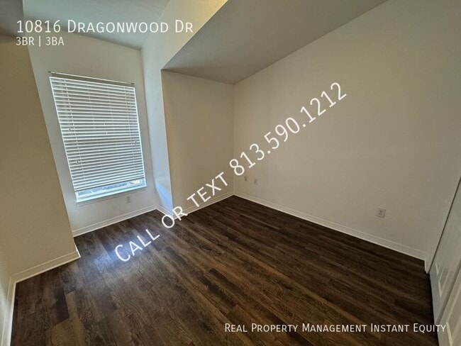 Building Photo - 10816 Dragonwood Dr