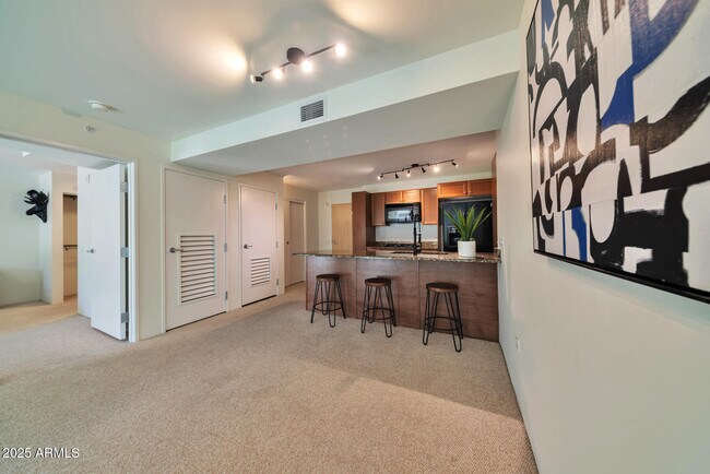 Building Photo - 4808 N 24th St