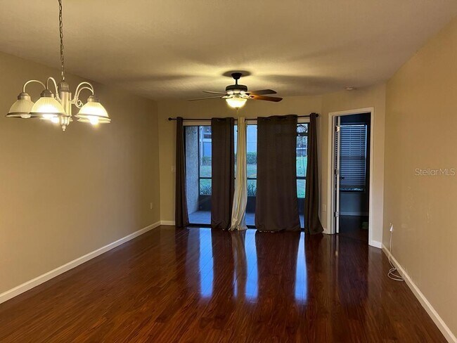 Building Photo - 3024 S Semoran Blvd