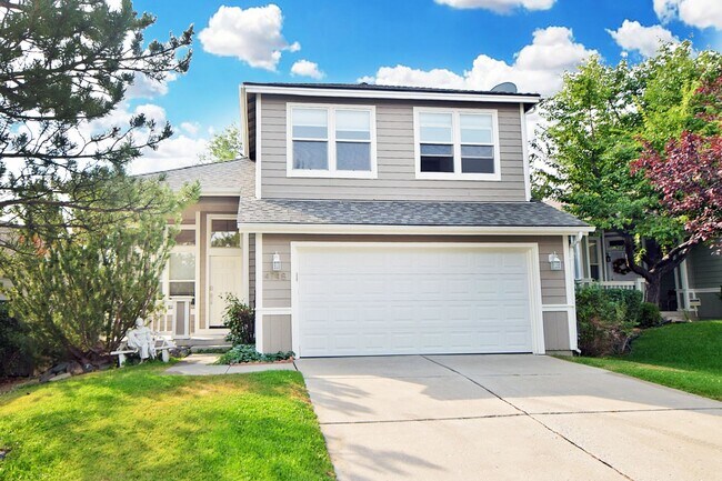 Building Photo - Caughlin Ranch Beauty Clean and Comfortable and Close to Shopping