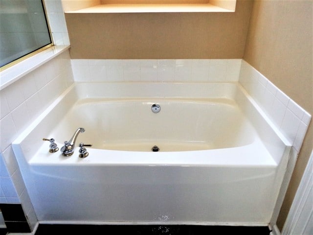 Building Photo - 6832 Brachnell View Dr