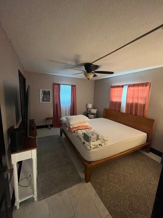 Building Photo - 1207 Riverbreeze Blvd