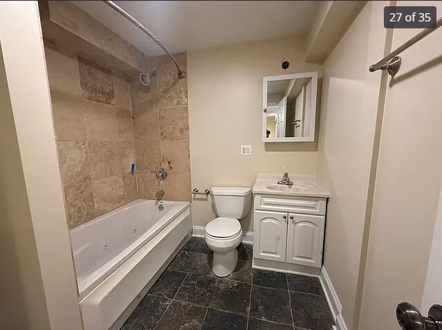 Building Photo - 3706 N Wilton Ave