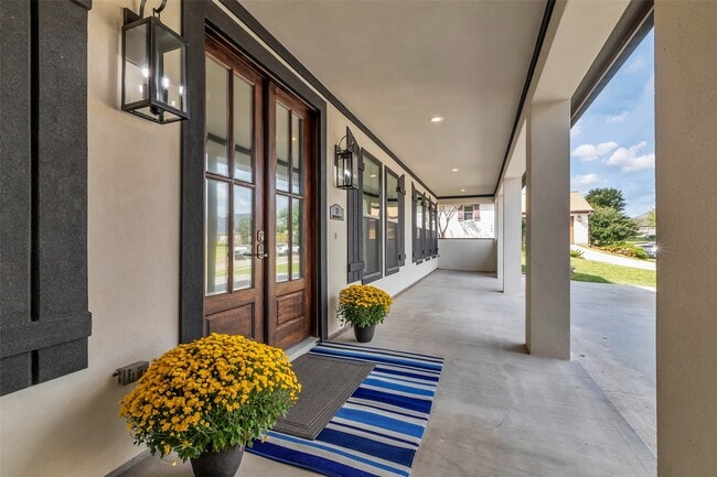 Building Photo - 17 Bellingham Ct