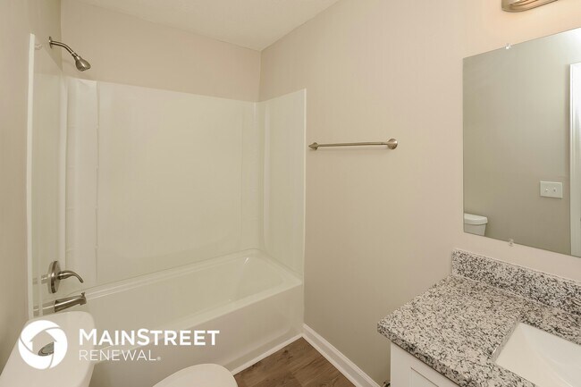 Building Photo - 1800 Beechwood Blvd NW