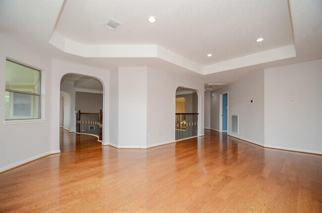 Building Photo - 15127 Oldtown Bridge Ct