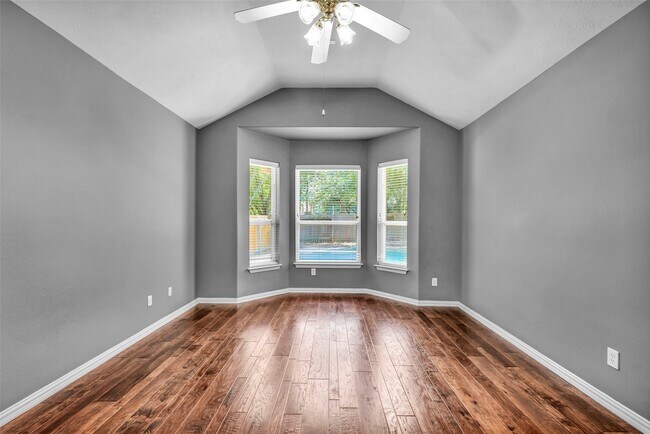 Building Photo - 3 Renoir Trail Pl