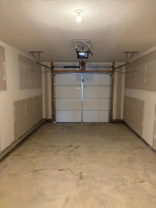 Building Photo - 1136 Harbor Dr