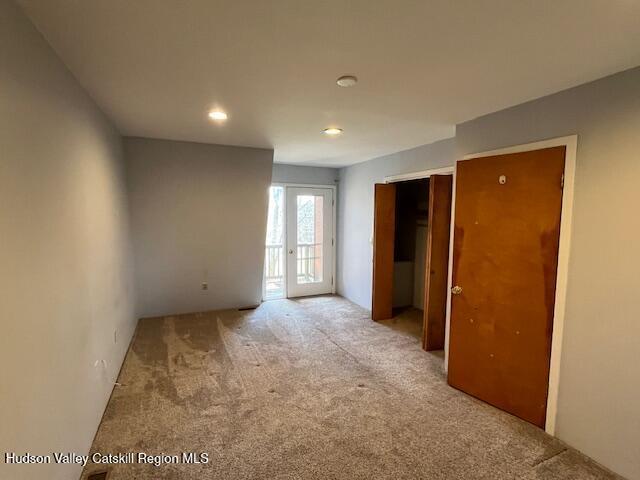 Building Photo - 490 Glasco Turnpike