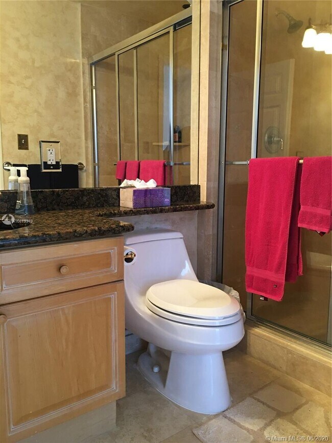 Building Photo - 100 S Birch Rd