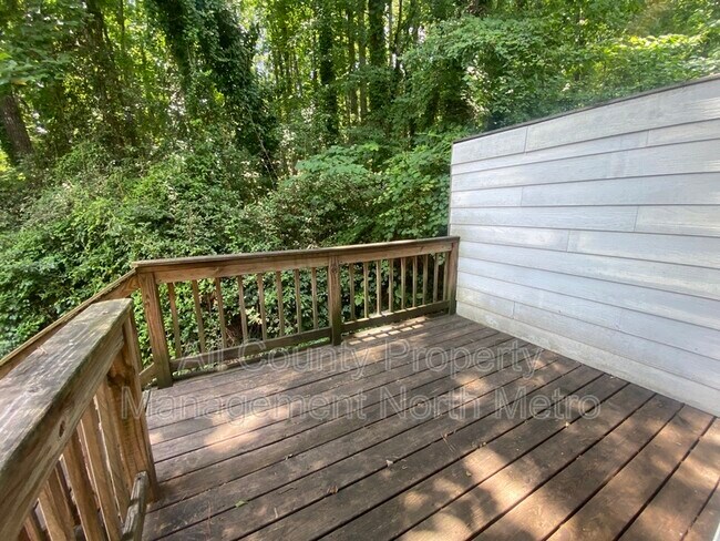 Building Photo - 3054 Destin Cir