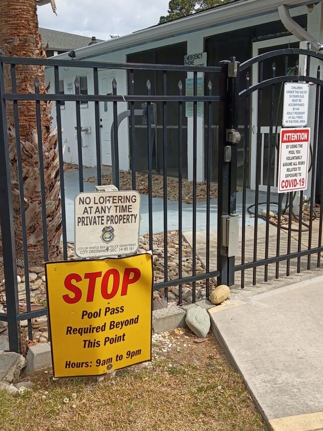 Building Photo - WESTWIND COMMUNITY