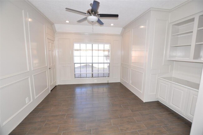 Building Photo - 4602 Natural Bridge Dr