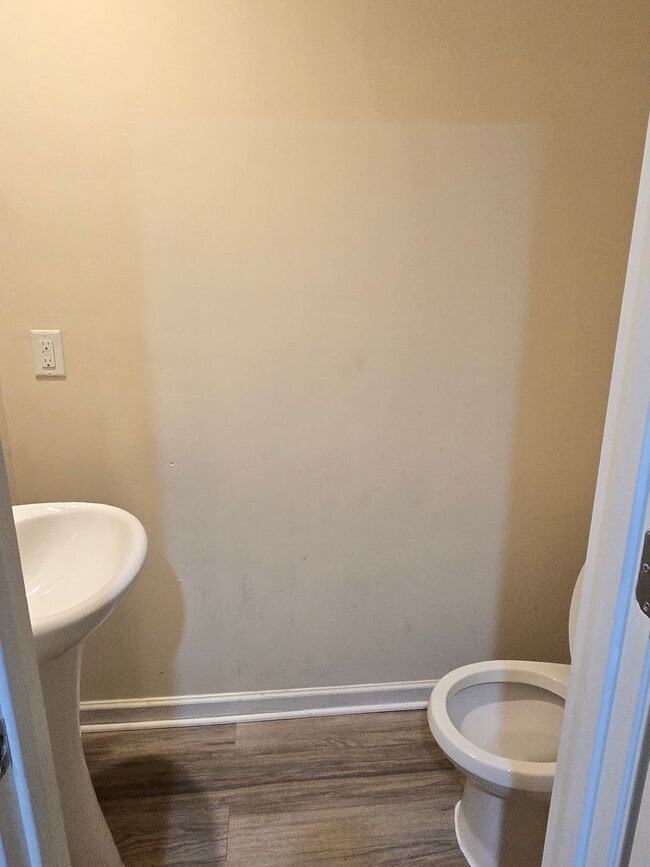 Building Photo - Welcome Home to 125A Winterberry Lane – Co...