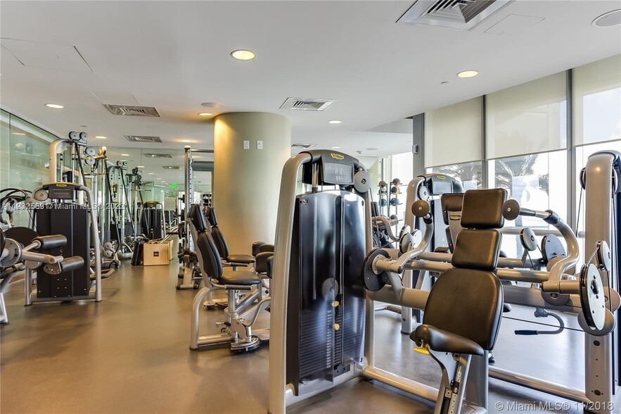 Gym - 17121 Collins Ave