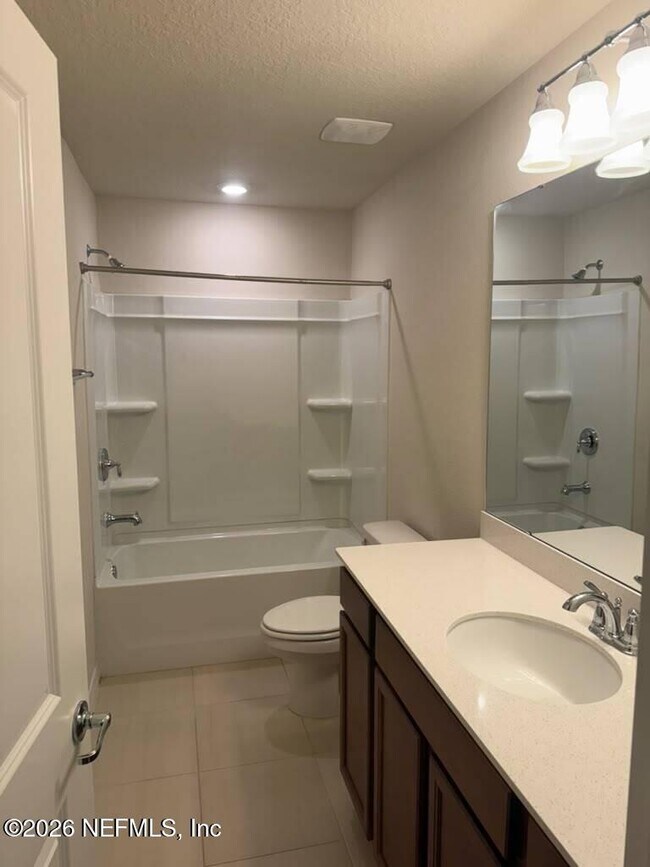 Building Photo - 82 Sage Hen Dr