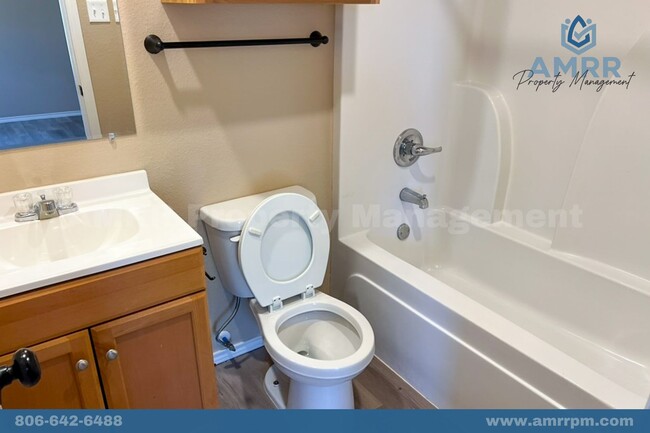 Building Photo - 3 Bedroom In Lubbock ISD!
