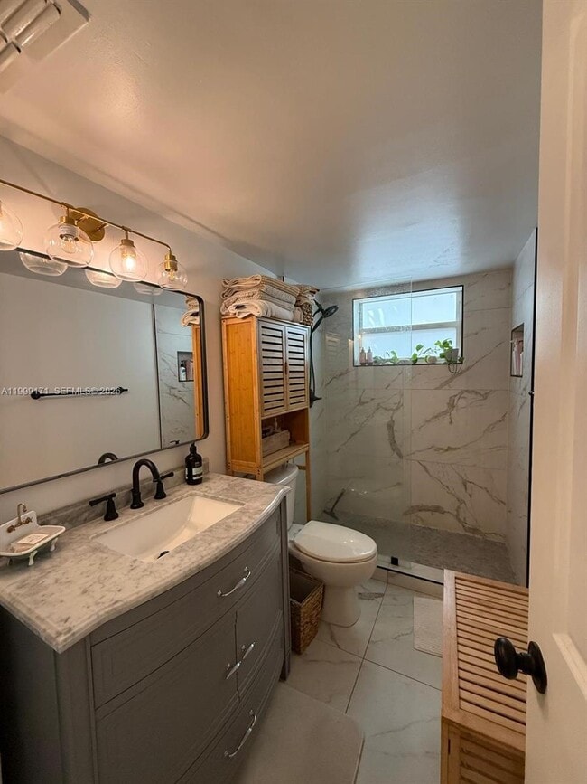 Building Photo - 801 Meridian Ave